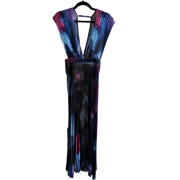 L'IDEE Gala Gown - Picture 4 of 6